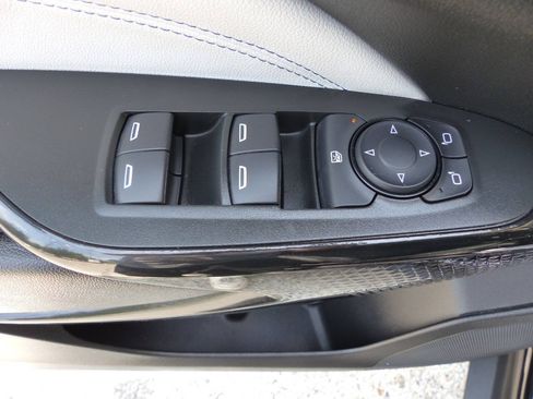 Used 2026 Chevrolet Trax LT w/ Sunroof Package FWD image 20