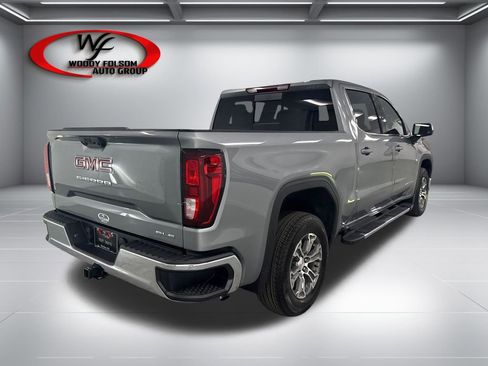 New 2026 GMC Sierra 1500 SLE w/ Preferred Package RWD image 6