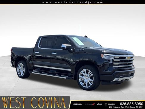 Used 2025 Chevrolet Silverado 1500 High Country w/ High Country Premium Package AWD/4WD image 1