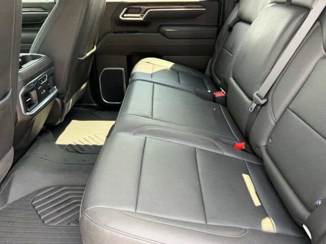 Used 2025 Chevrolet Silverado 2500 LTZ w/ LTZ Premium Package AWD/4WD image 17