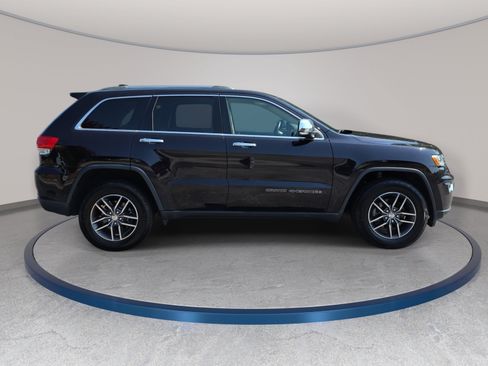 Used 2018 Jeep Grand Cherokee Limited AWD/4WD image 4