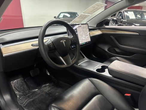 Used 2021 Tesla Model 3 Standard Range Plus RWD image 14
