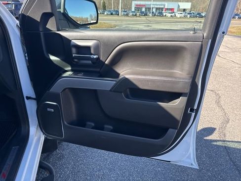 Used 2017 Chevrolet Silverado 1500 LTZ Z71 w/ Redline Edition image 26