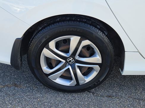 Certified 2017 Honda Civic LX image 4