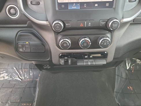 Certified 2024 RAM 3500 Big Horn image 25