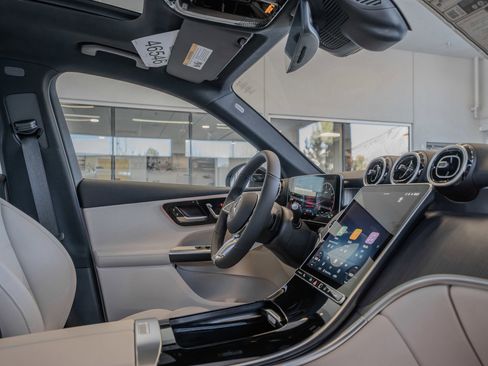 New 2026 Mercedes-Benz GLC 300 4MATIC image 18