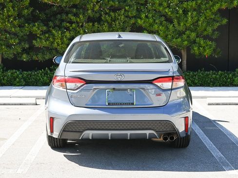 Used 2021 Toyota Corolla SE image 5