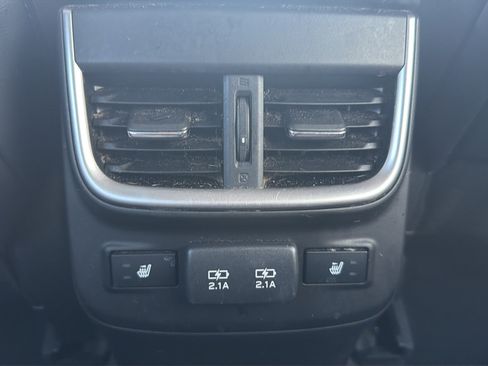 Used 2022 Subaru Outback Limited AWD/4WD image 17