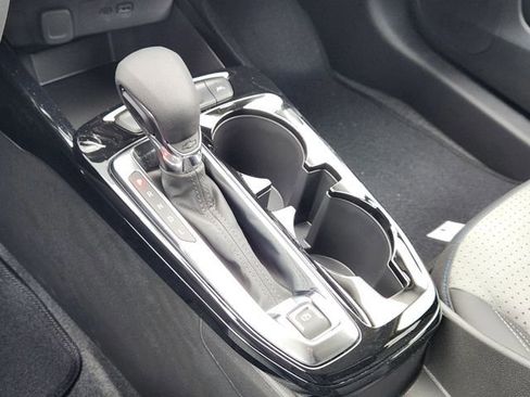 New 2026 Chevrolet Trax LT w/ Driver Confidence Package image 17