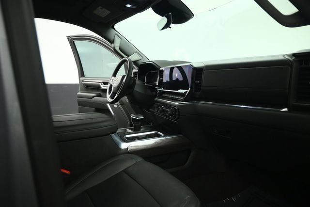 Used 2023 Chevrolet Silverado 1500 LTZ w/ Technology Package AWD/4WD image 55
