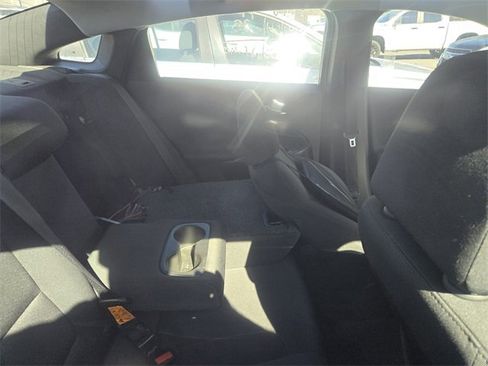 Used 2018 Chevrolet Malibu LT image 4