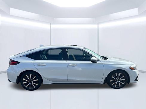 Certified 2024 Honda Civic EX-L image 6
