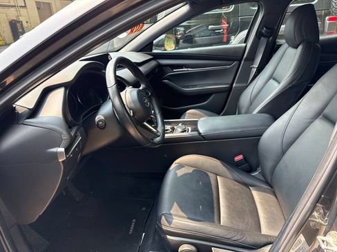 Used 2024 MAZDA MAZDA3 s FWD image 14