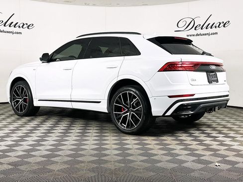 Used 2020 Audi Q8 Premium Plus w/ Premium Plus Package AWD/4WD image 4