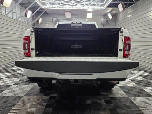 Used 2019 RAM 2500 Laramie AWD/4WD image 10