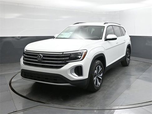 New 2026 Volkswagen Atlas SE image 30