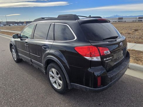 Used 2014 Subaru Outback 3.6R Limited image 3