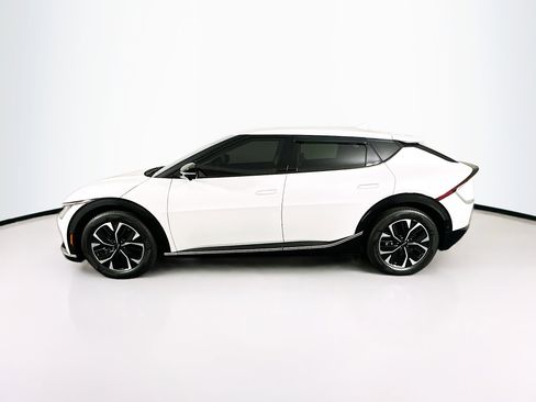 Used 2023 Kia EV6 Wind w/ Wind Technology Package RWD image 4