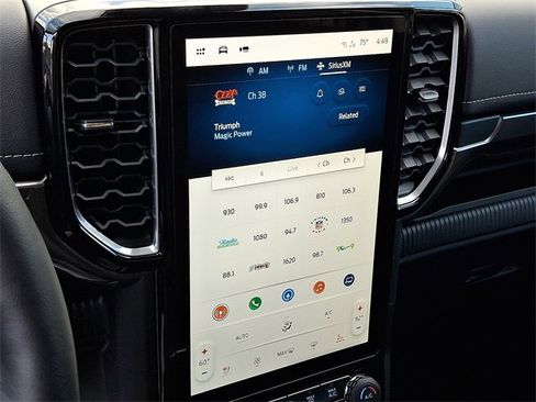 New 2025 Ford Ranger Lariat w/ FX4 Off-Road Package image 12