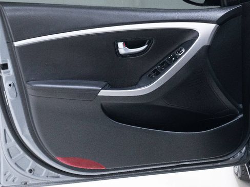 Used 2016 Hyundai Elantra GT w/ Option Group 03 FWD image 26