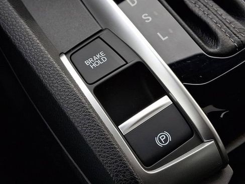 Used 2018 Honda Civic EX-L image 26