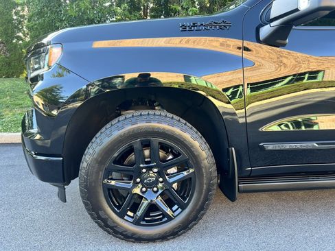 Used 2024 Chevrolet Silverado 1500 High Country w/ Midnight Edition AWD/4WD image 84