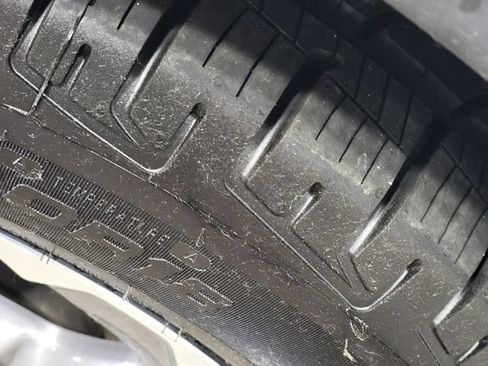 Used 2019 Honda CR-V EX-L image 11