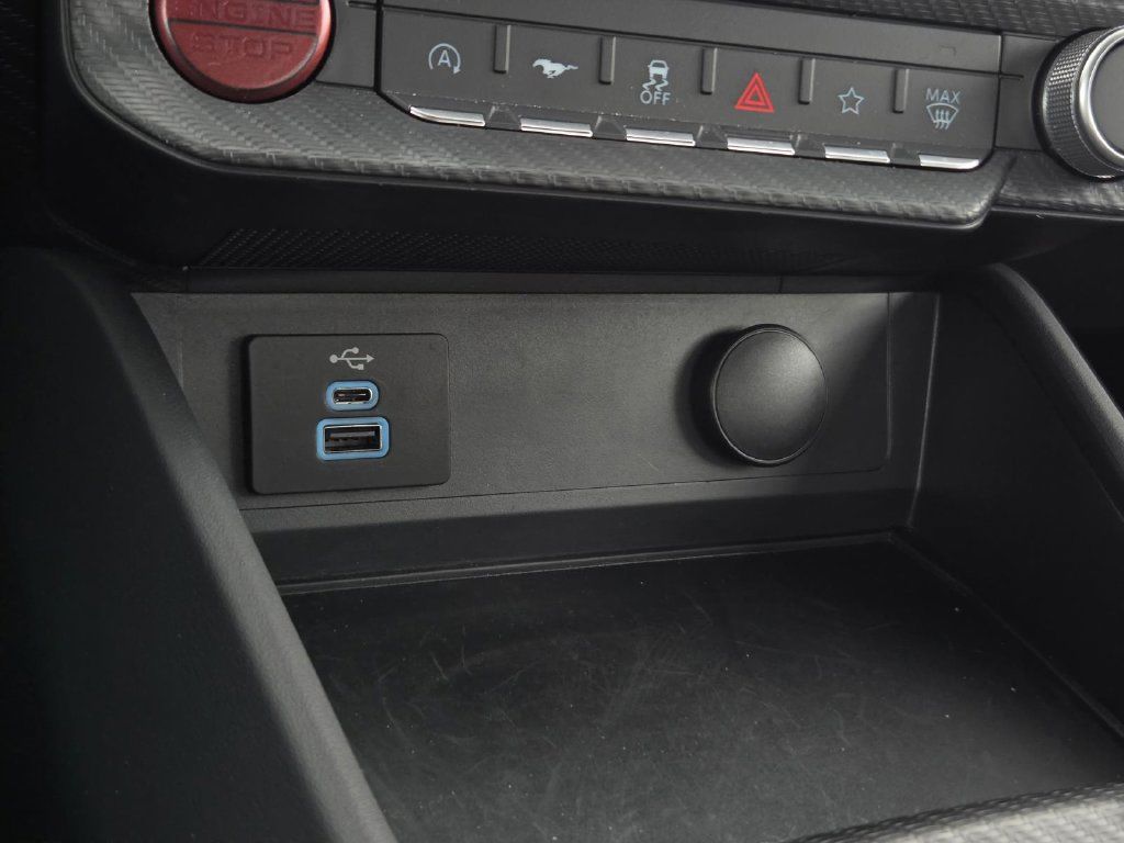 Used 2026 Ford Mustang Premium RWD image 25