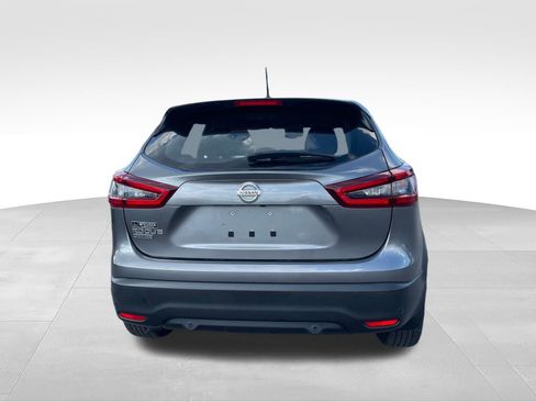 Used 2021 Nissan Rogue Sport S FWD image 7