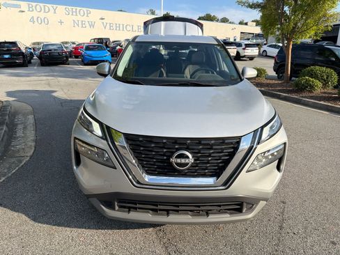 Used 2023 Nissan Rogue SV FWD image 15
