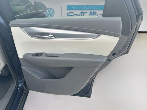 Used 2019 Cadillac XT5 Luxury FWD image 30