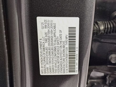 Certified 2025 Honda Pilot Touring image 35