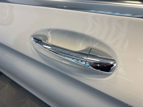 Used 2019 Mercedes-Benz GLC 300 4MATIC image 10