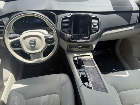 Certified 2023 Volvo XC90 B6 Plus w/ Protection Package AWD/4WD image 12