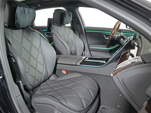 Used 2025 Mercedes-Benz Maybach S 680 4MATIC image 15