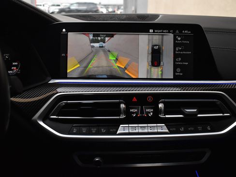 Used 2021 BMW X5 M w/ Executive Package image 40