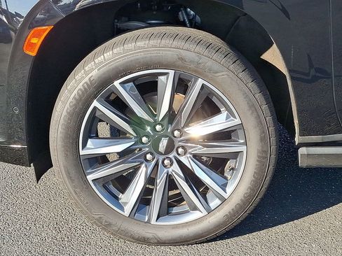 Used 2022 Cadillac Escalade ESV Sport Platinum image 8