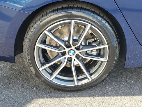 Used 2019 BMW 330i xDrive Sedan w/ Convenience Package image 7