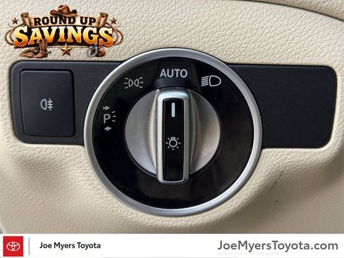 Used 2018 Mercedes-Benz CLA 250 image 25