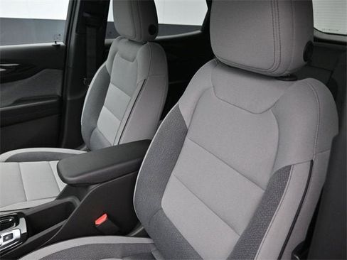 New 2026 Chevrolet TrailBlazer LT w/ Convenience Package image 17