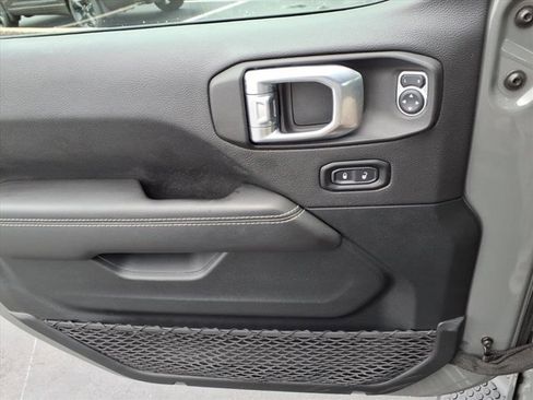 Used 2021 Jeep Wrangler Unlimited Sahara w/ Cold Weather Group image 22