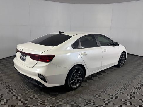 Used 2023 Kia Forte LXS FWD image 8