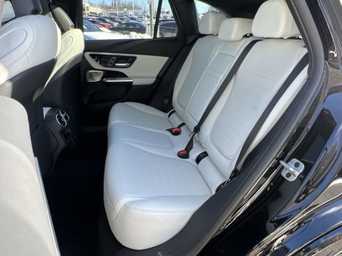 New 2026 Mercedes-Benz GLC 300 4MATIC image 23