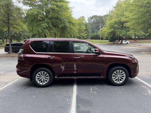 Used 2021 Lexus GX 460 Premium w/ Premium Package AWD/4WD image 3