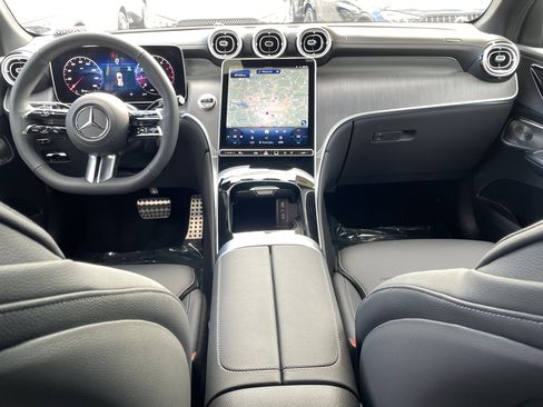 New 2026 Mercedes-Benz GLC 300 4MATIC image 23