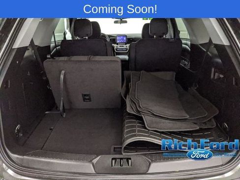 Certified 2024 Ford Explorer XLT image 25