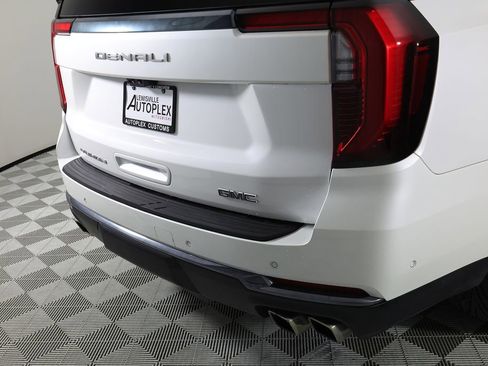 Used 2025 GMC Yukon Denali Ultimate AWD/4WD image 57