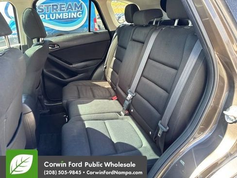 Used 2016 MAZDA CX-5 Touring w/ Bose/Moonroof Package FWD image 12