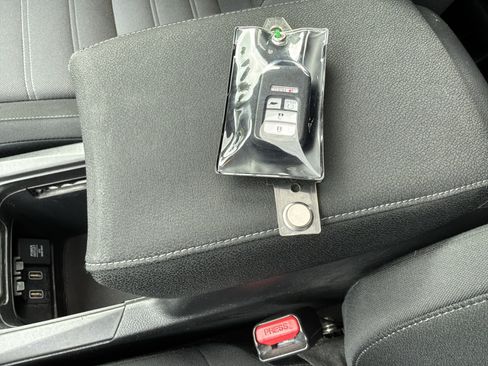 Used 2019 Honda CR-V EX image 35