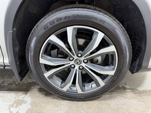 Used 2021 Lexus RX 350L Premium w/ Premium Package image 6